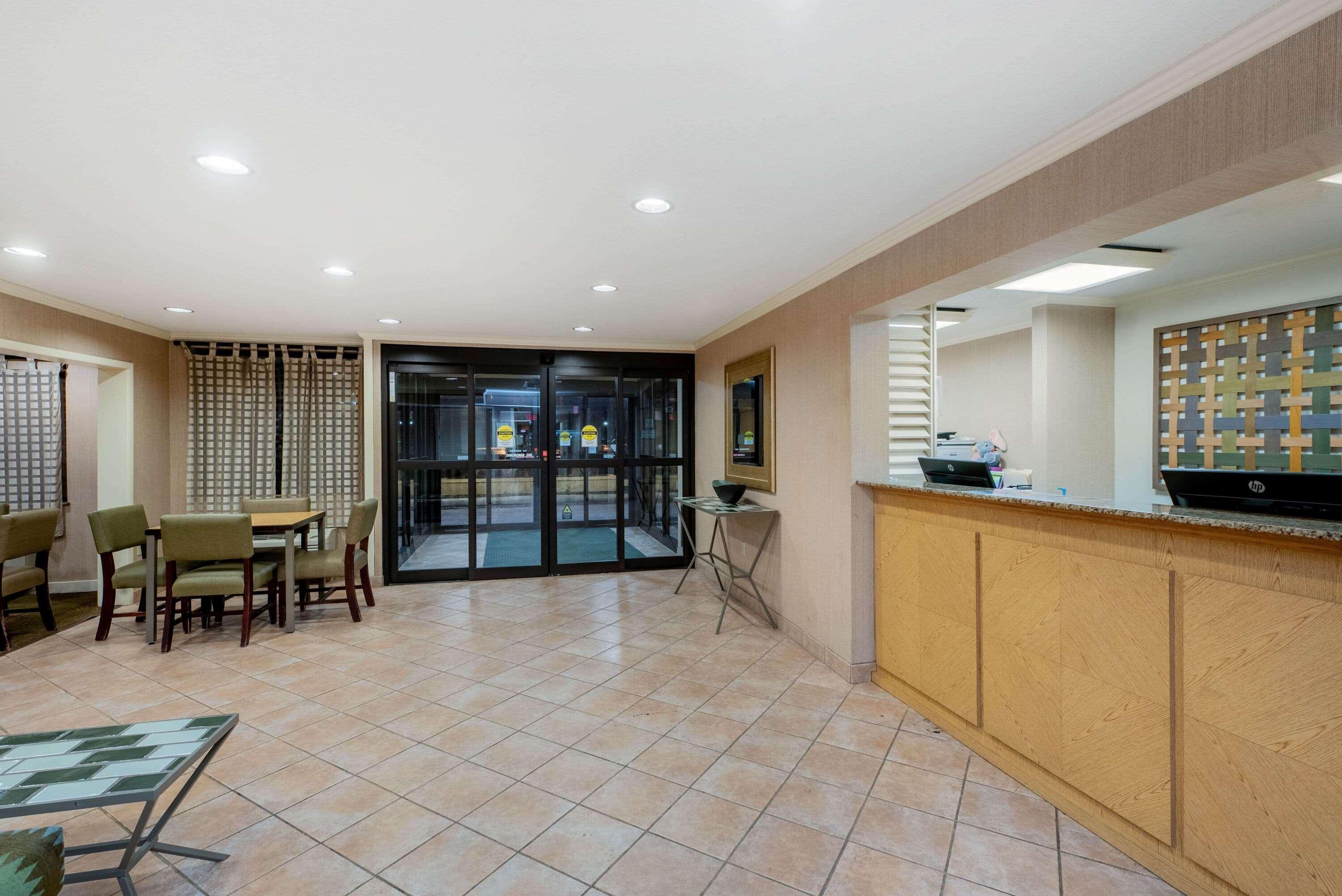 Hotel La Quinta By Wyndham Mansfield Oh Esterno foto
